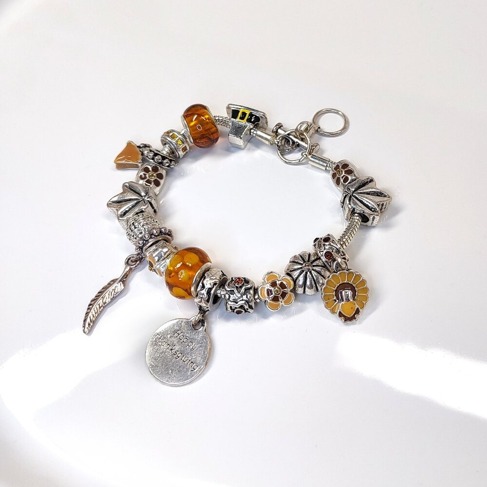 NOVEMBER Charm Bracelet 7.5-8.5 Willabee & Ward Danbury Thanksgiving Pie Turkey